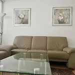 Spacious 90M2 Maisonette With Free Parking