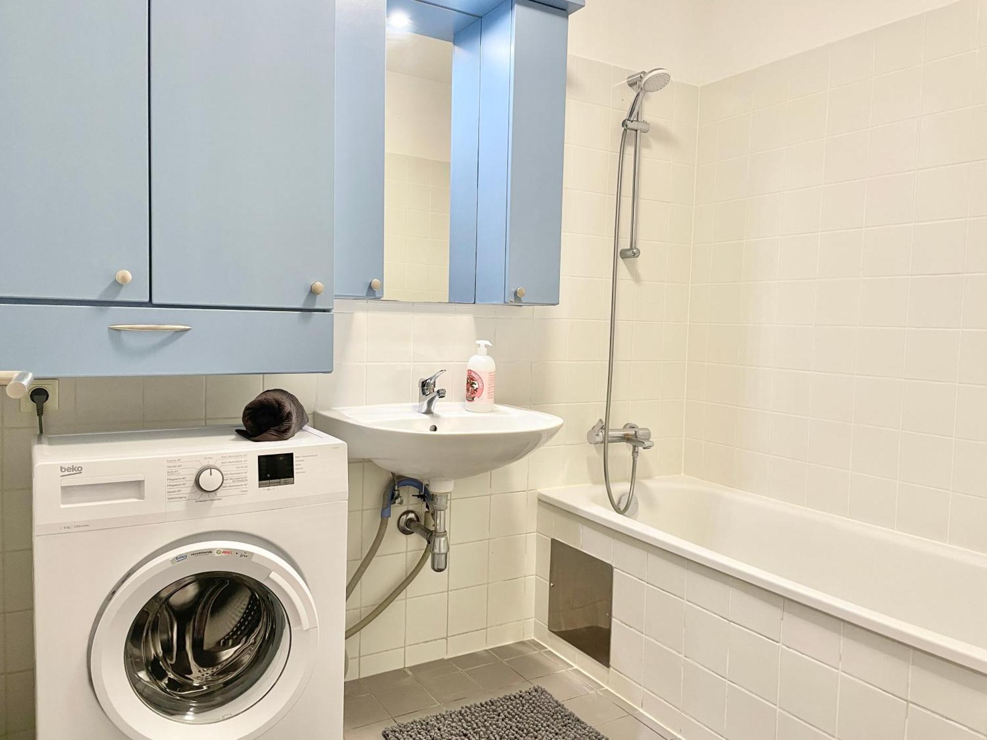 Spacious 90m2 Maisonette With Free Parking * Wien